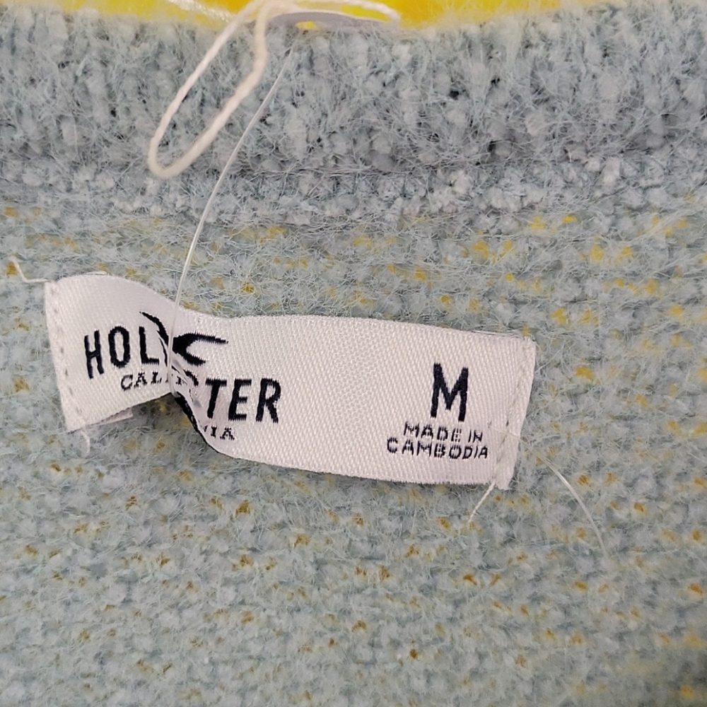 Sweater - Picture 2 of 4